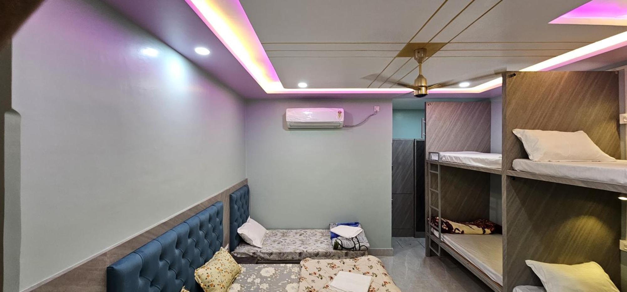 Kashi Om Varanasi